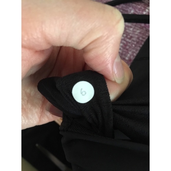 SOLD! Lululemon Wild Tank - Picture 5 of 6